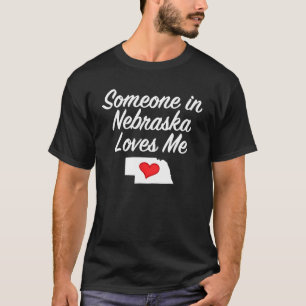 Camiseta Alguém no Nebraska me ama do presente do Precioso