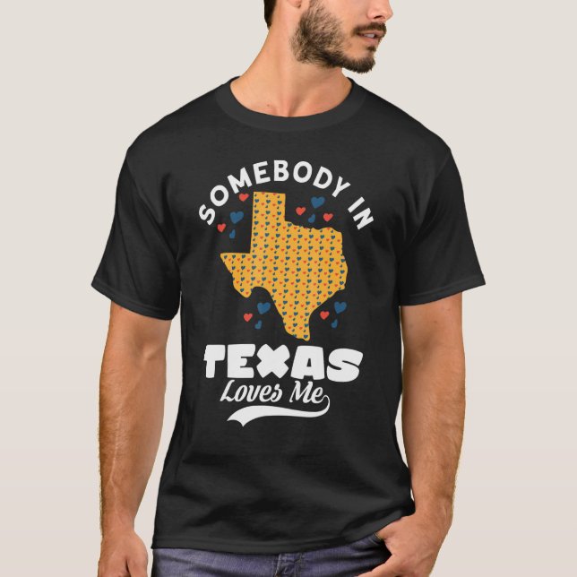 Camiseta Alguém No Texas Me Ama Alguém No Texas (Frente)