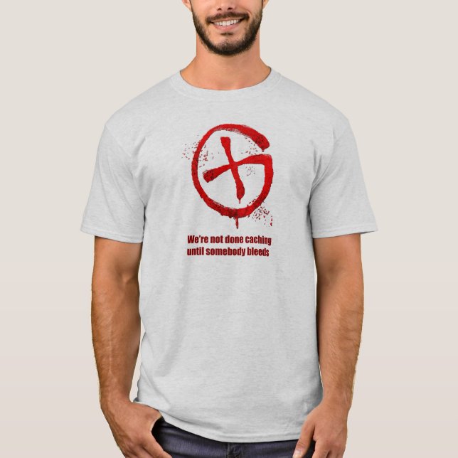 Camiseta Alguém sangra o t-shirt (Frente)