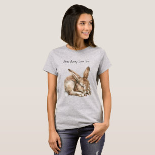 Camiseta Algum Coelhinho Ama Você