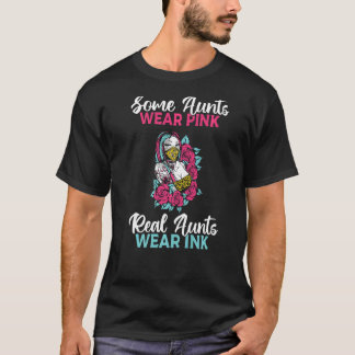 Camiseta Algumas tias vestem tias reais cor-de-rosa vestem
