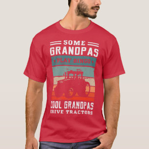 Camiseta Alguns avós jogam bingo, vovô legal dirigindo trat
