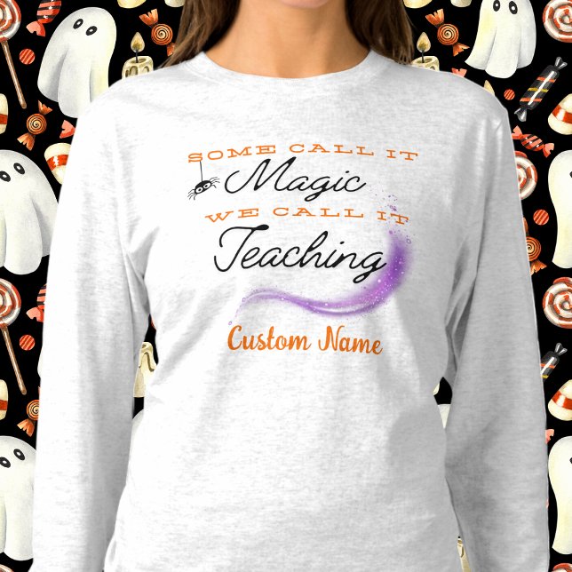 Camiseta Alguns Chamam De Magia, Chamamos De Ensino Persona (Criador carregado)