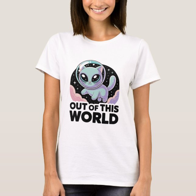 Camiseta “Alien Cat Invasion – Quirky Cosmic Kitty for Cat  (Frente)