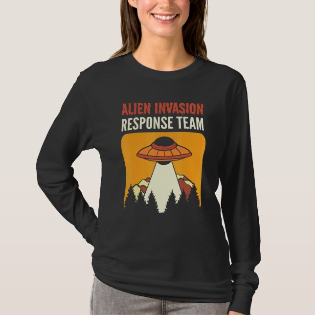 Camiseta Alien Invasion Response Team Aliens UFO (Frente)