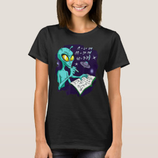 Camiseta Alien Studying Solving Math Science Physics Equati