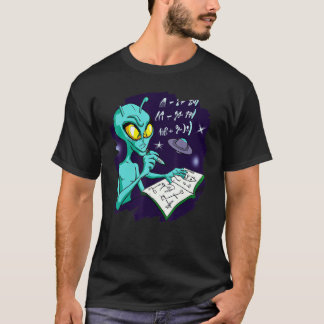 Camiseta Alien Studying Solving Math Science Physics Equati