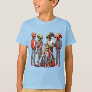 Camiseta Alienígena Campout: Aventura Cósmica Aguarda