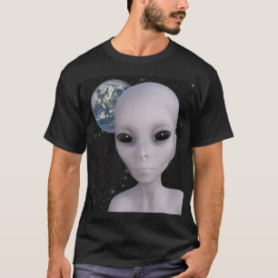 Camiseta Alienígena do Extraterrestrial com terra no fundo