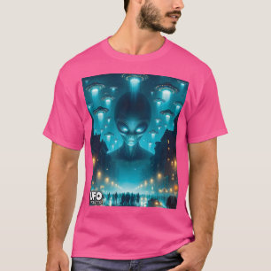 Camiseta Alienígena E Molhos Voadores Vigiando Você