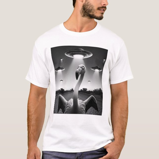 Camiseta Alienígena engraçada Flamingo UFO Flamingo Selfie  (Frente)