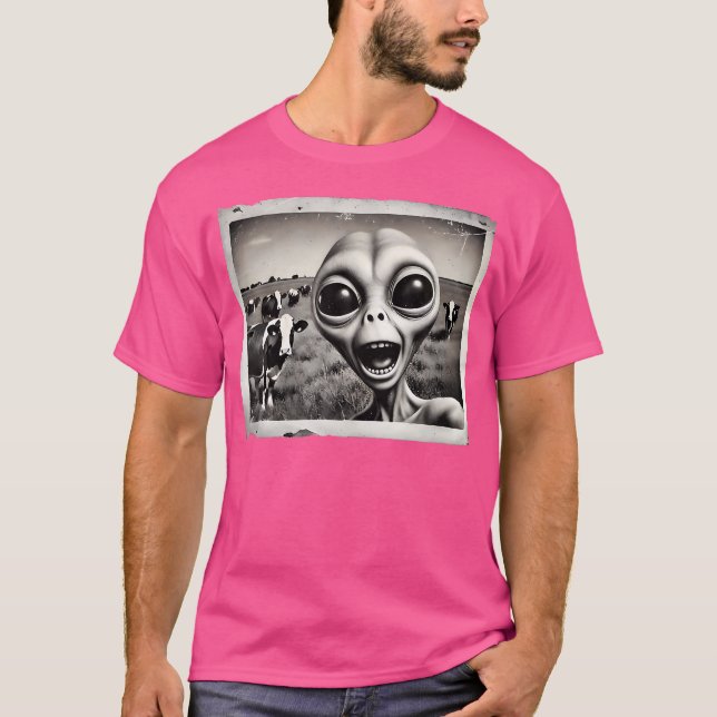 Camiseta Alienígena Engraçada Selfie Com Vacas Ufo Sci-Fi H (Frente)