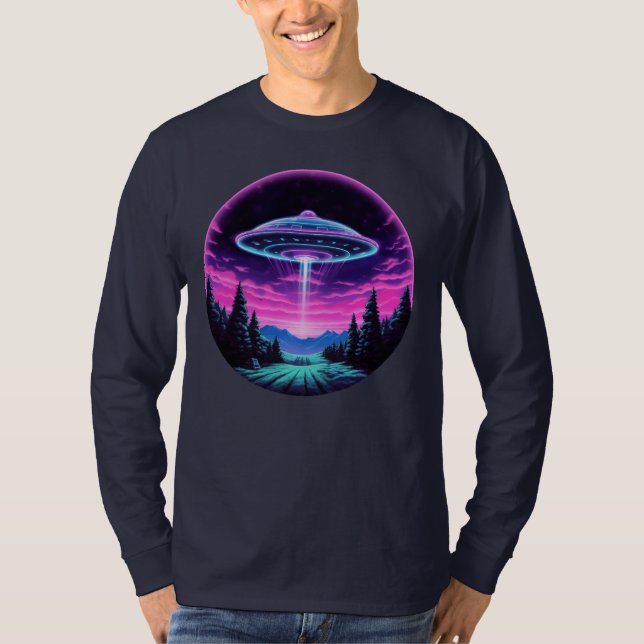 Camiseta Alienígena Espacial Retrofuturista (Frente)
