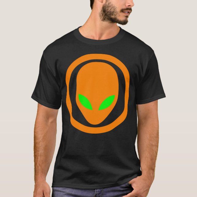 Camiseta Alienígena laranja (Frente)