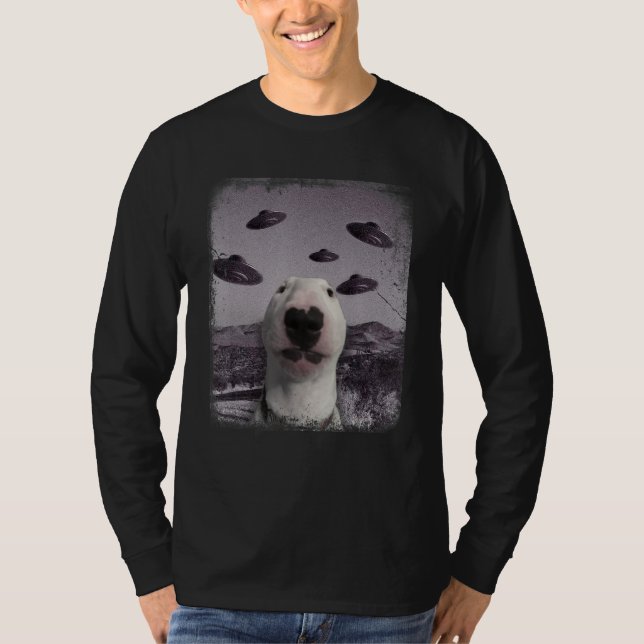 Camiseta Alienígena OFO Walter Dog Memny Engraçado (Frente)