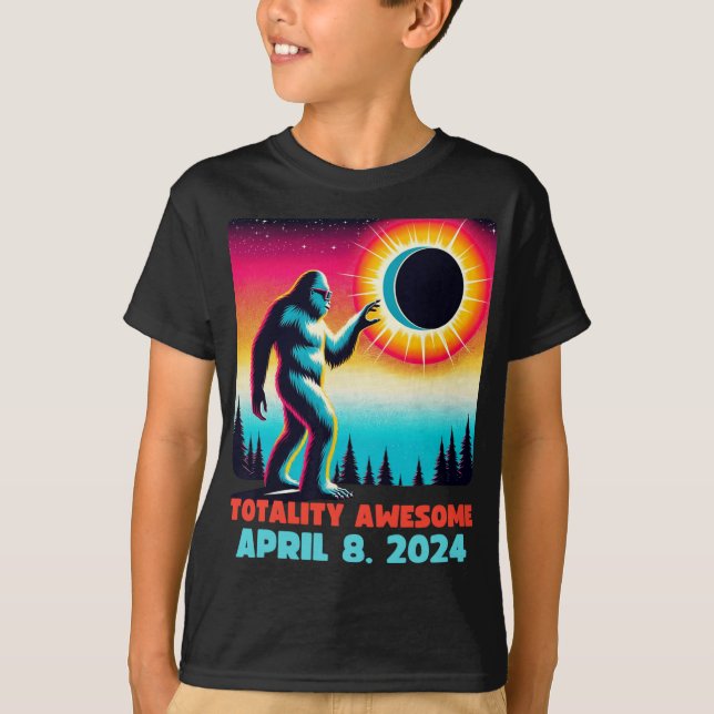 Camiseta Alienígena Total de Eclipse Solar 4.08.2024 Roupa (Frente)
