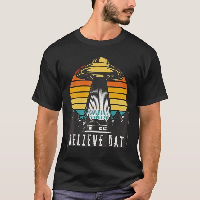 Camiseta Alienígena Ufo Acredita Que O Espachante De Rapto  (Frente)
