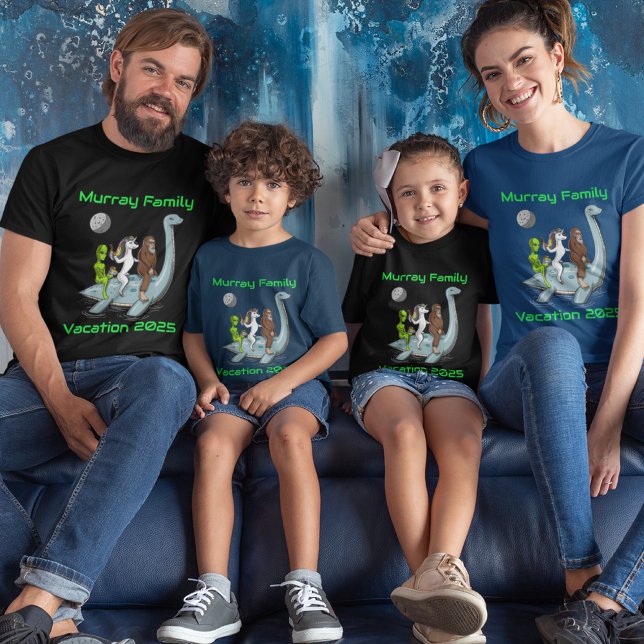 Camiseta Alienígena Unicórn Tee Bigfoot do Grupo de Férias  (Criador carregado)