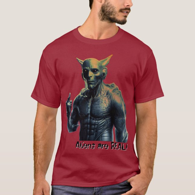 Camiseta Aliens are REAL! (Frente)