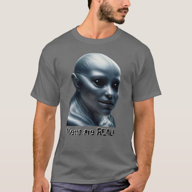 Camiseta Aliens are REAL! (Frente)