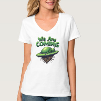 Camiseta aliens chegando
