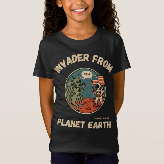 Camiseta Aliens engraçados e astronauta no espaço (Frente)