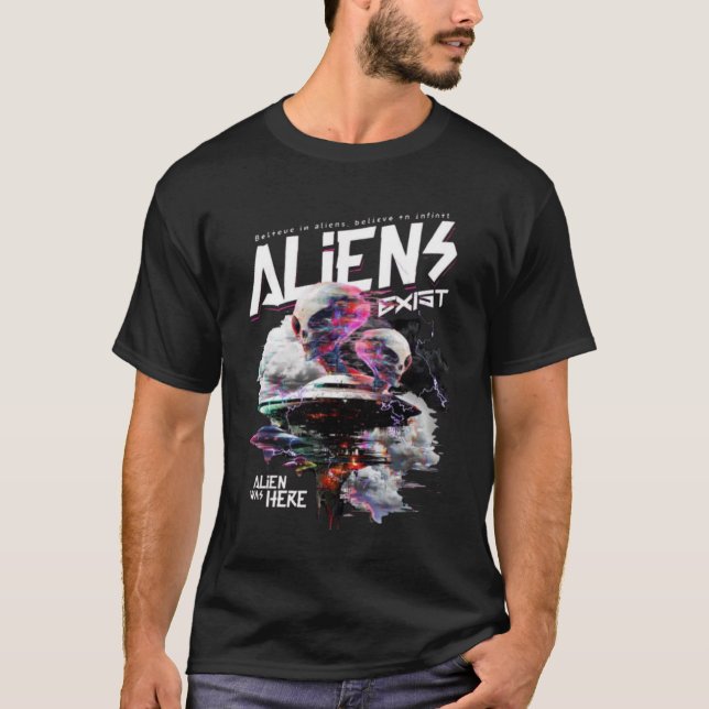 Camiseta Aliens existem (Frente)