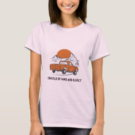 Camiseta Alimentado Por Areia E Arrependimento Acampamento