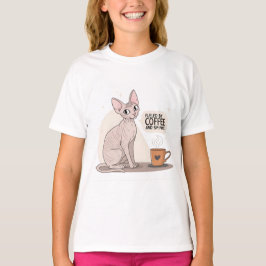 Camiseta Alimentado por Café e Ilustração de Gato Sphynx
