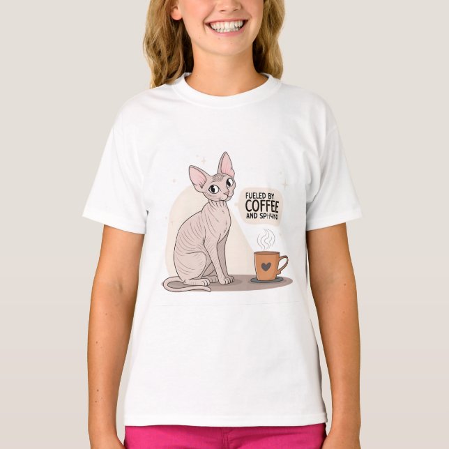 Camiseta Alimentado por Café e Ilustração de Gato Sphynx (Frente)