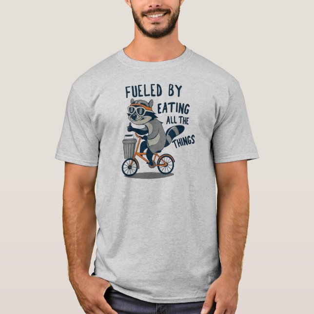 Camiseta Alimentado Por Comer Todas As Coisas De Ciclismo D (Frente)