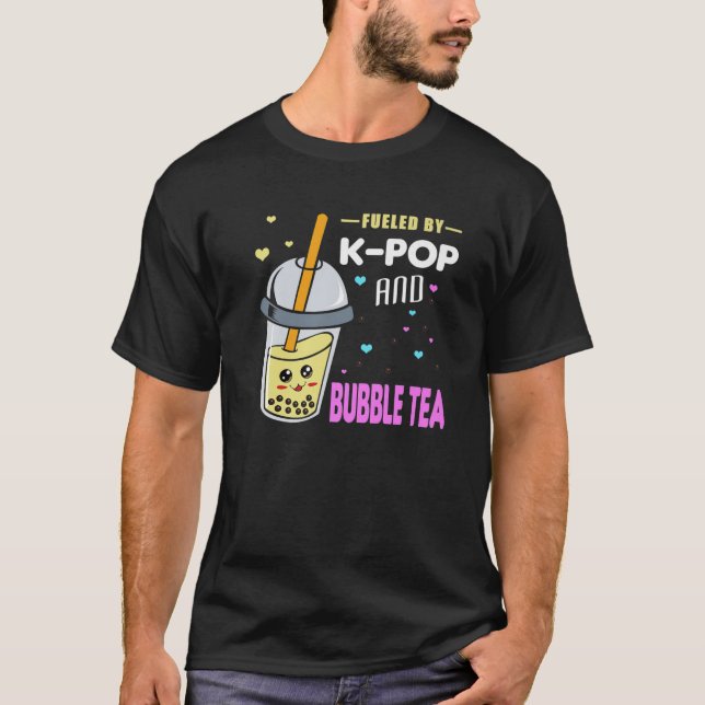 Camiseta Alimentado Por K-Pop E Chá De Bolha - Otaku (Frente)
