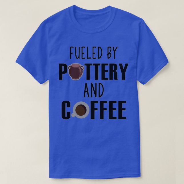 Camiseta Alimentado Por Potência E Sobrealimentado Com Café (Frente do Design)