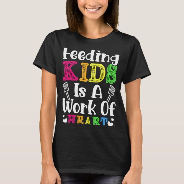 Camiseta Alimentando Crianças é uma Obra da Faculdade de Ca (Frente)