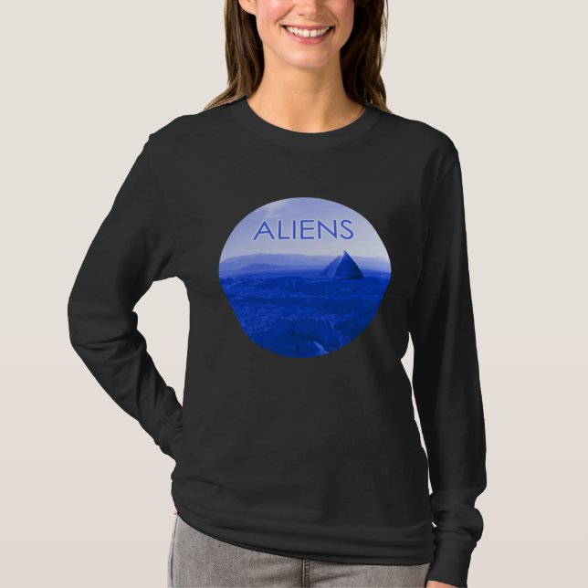 Camiseta All Pyramids Are Alien Pyramids (Frente)