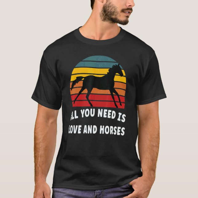 Camiseta All you need is love and horses (Frente)