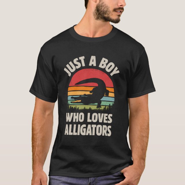 Camiseta Alligator Apenas Um Menino Que Ama Os Répteis De V (Frente)