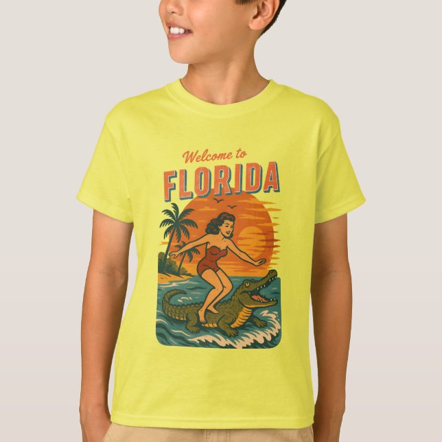 Camiseta Alligator Surfing Beach Pin-up Retro Coastal Life (Frente)