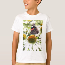 Camiseta Almirante Borboleta sobre Flor