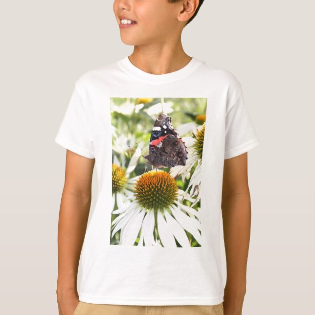 Camiseta Almirante Borboleta sobre Flor (Frente)