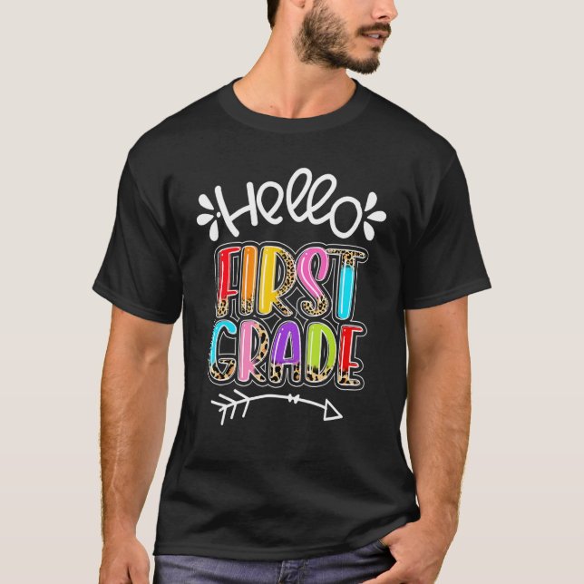 Camiseta Alô, 1º Ano De Volta À Equipe Da Classe 1rua Da Es (Frente)