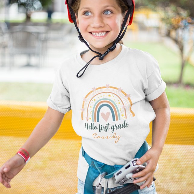 Camiseta Alô do coração do arco-íris do Pastel (Criador carregado)