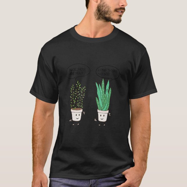 Camiseta Aloe Vera Thymian Conversando Plantação De Jardine (Frente)