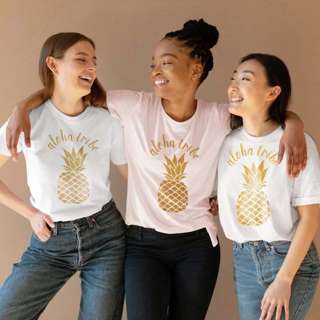 Camiseta Aloha Tribe Havaiana Dourada Pineapple Bridesmaid (Criador carregado)