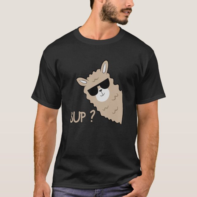 Camiseta Alpaca with glasses  saying llama (Frente)