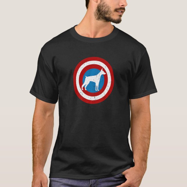 Camiseta Alvo Angustiado Herói Doberman (Frente)