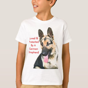 Camiseta Amado & protegido por um german shepherd
