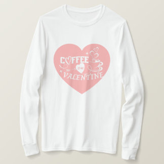 Camiseta Amante do Café Romântico, Coração Rosa com Seta no