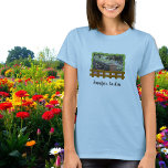 Camiseta amante pessoal de jardinagem bonito<br><div class="desc">Bonito camiseta pessoal de jardinagem amante de jardinagem. Adicione seu próprio nome e texto para personalizar.</div>