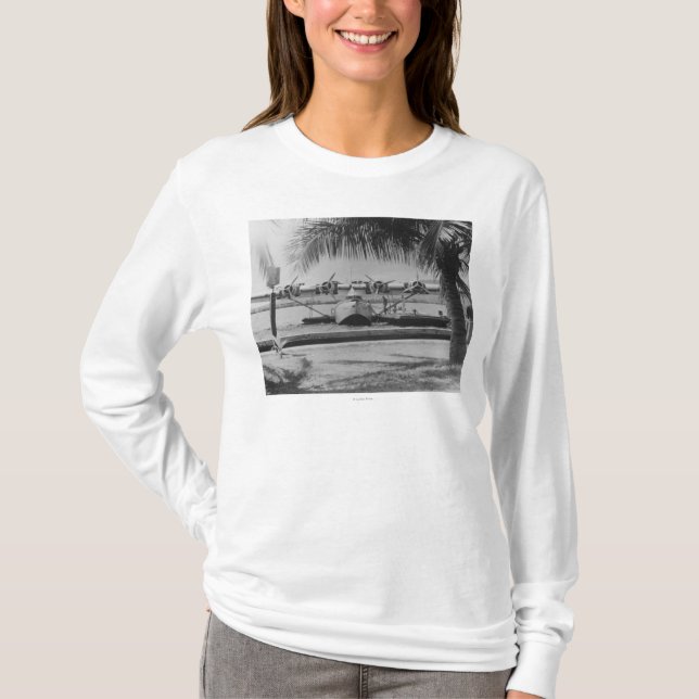 Camiseta Amarração da tosquiadeira de China na ilha (Frente)